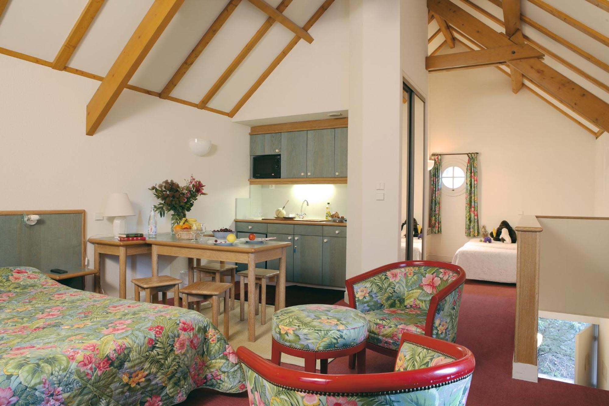Citotel Avallon Vauban Esterno foto