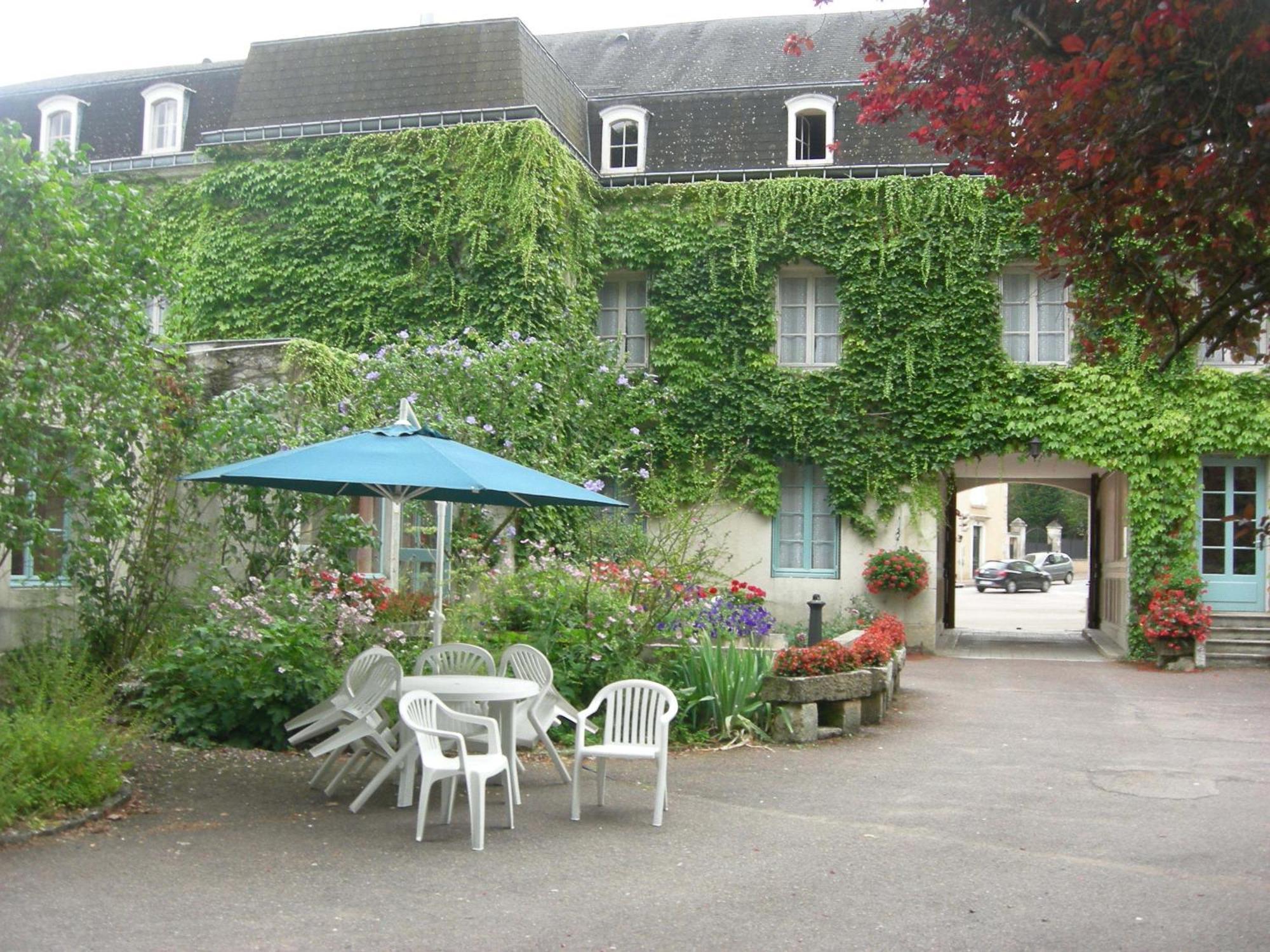 Citotel Avallon Vauban Esterno foto