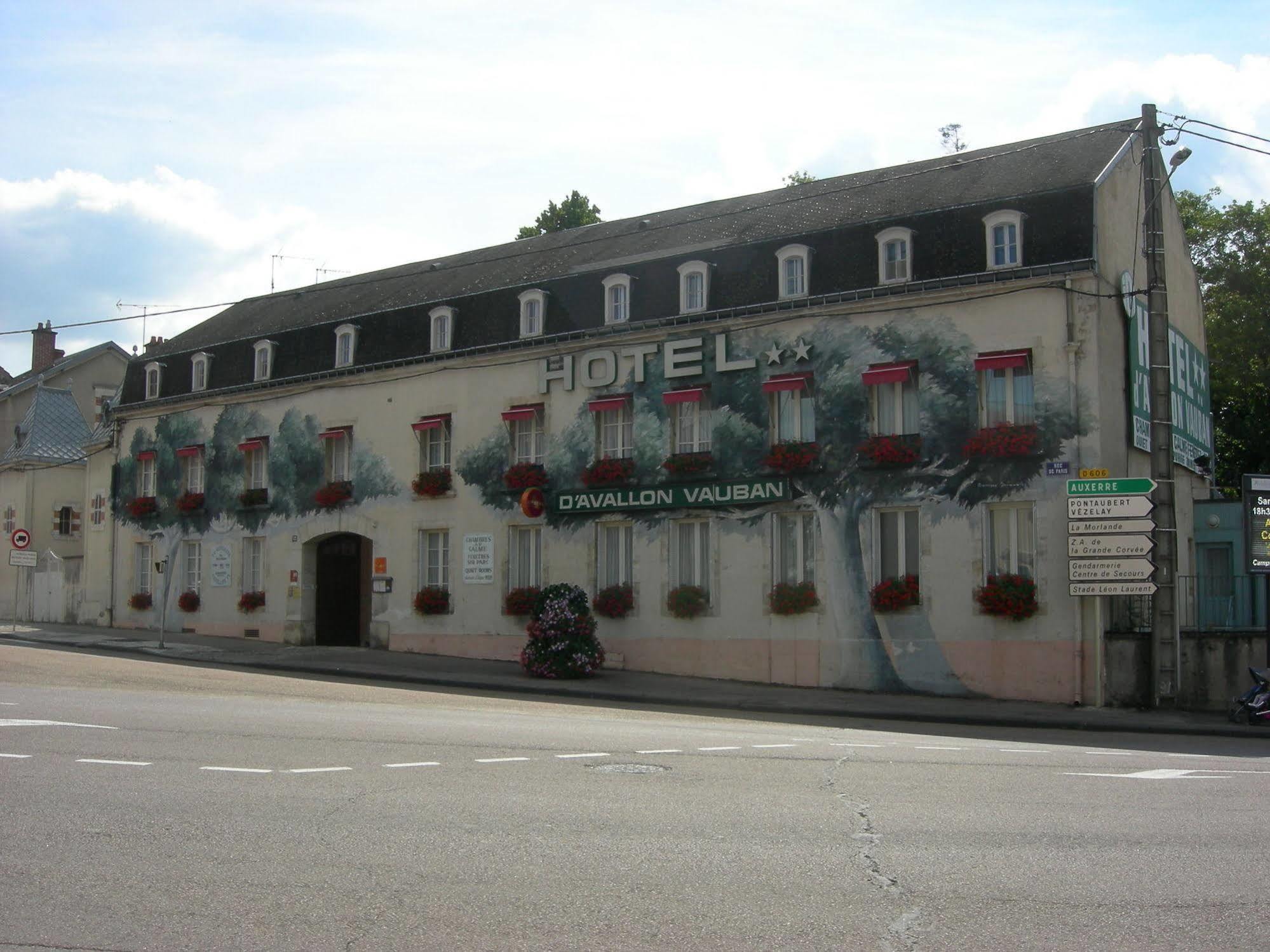 Citotel Avallon Vauban Esterno foto