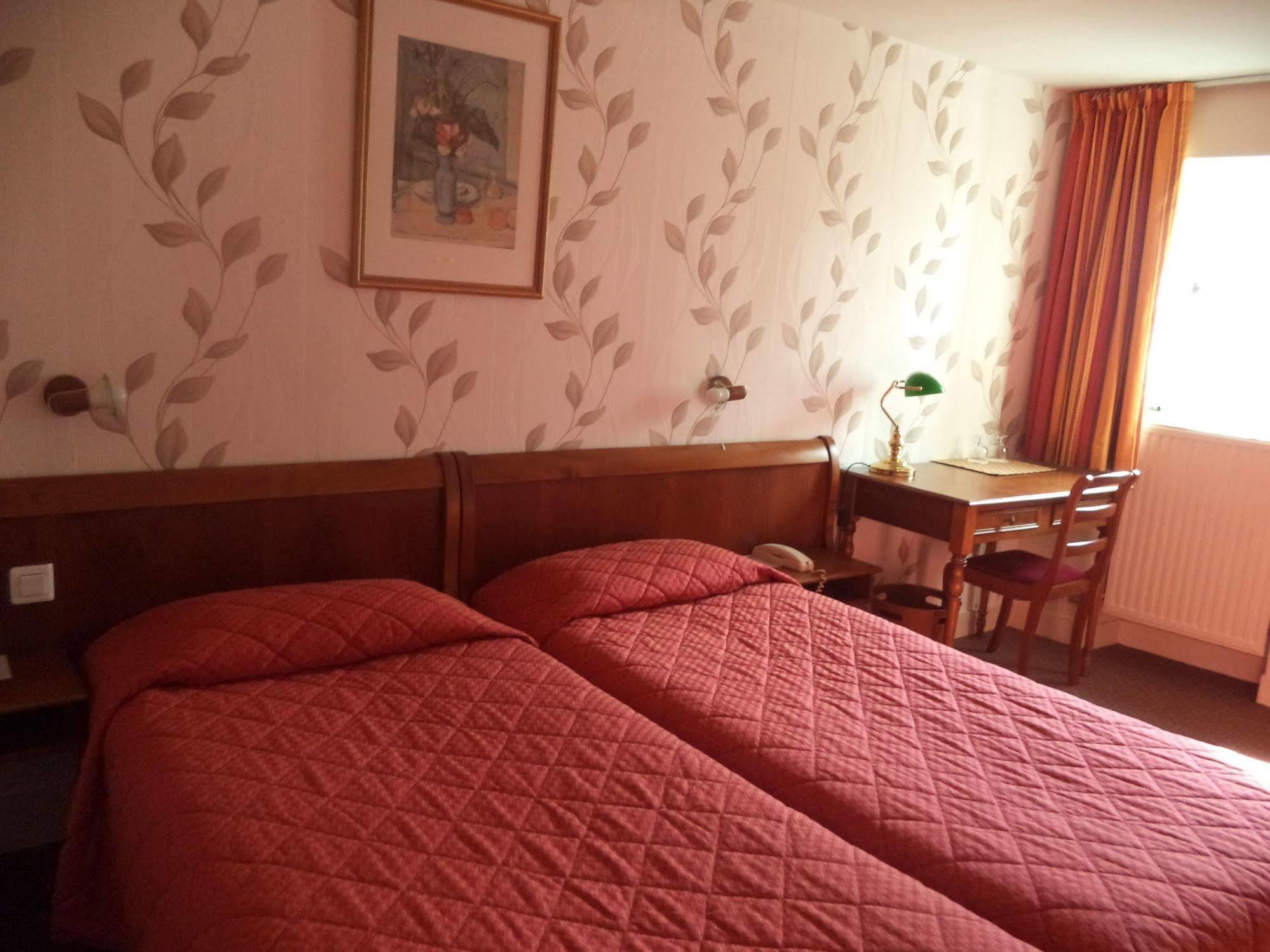 Citotel Avallon Vauban Esterno foto