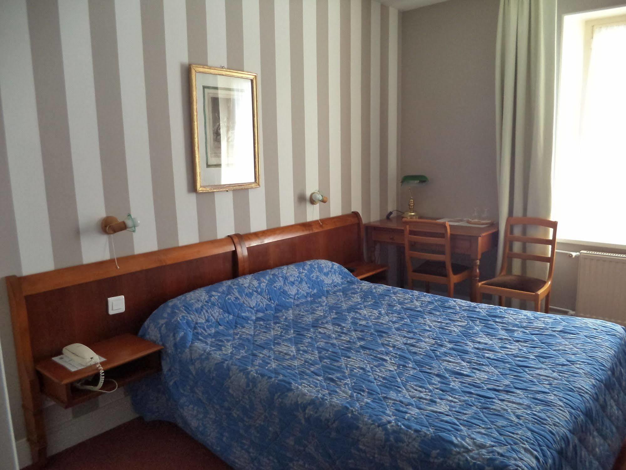 Citotel Avallon Vauban Esterno foto