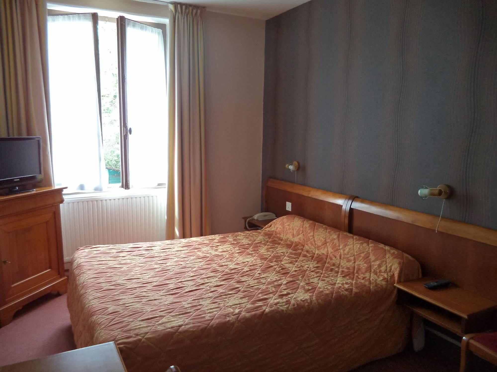 Citotel Avallon Vauban Esterno foto